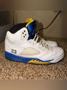 Nike Air Jordan 5 Retro Laney 2013 Size 11